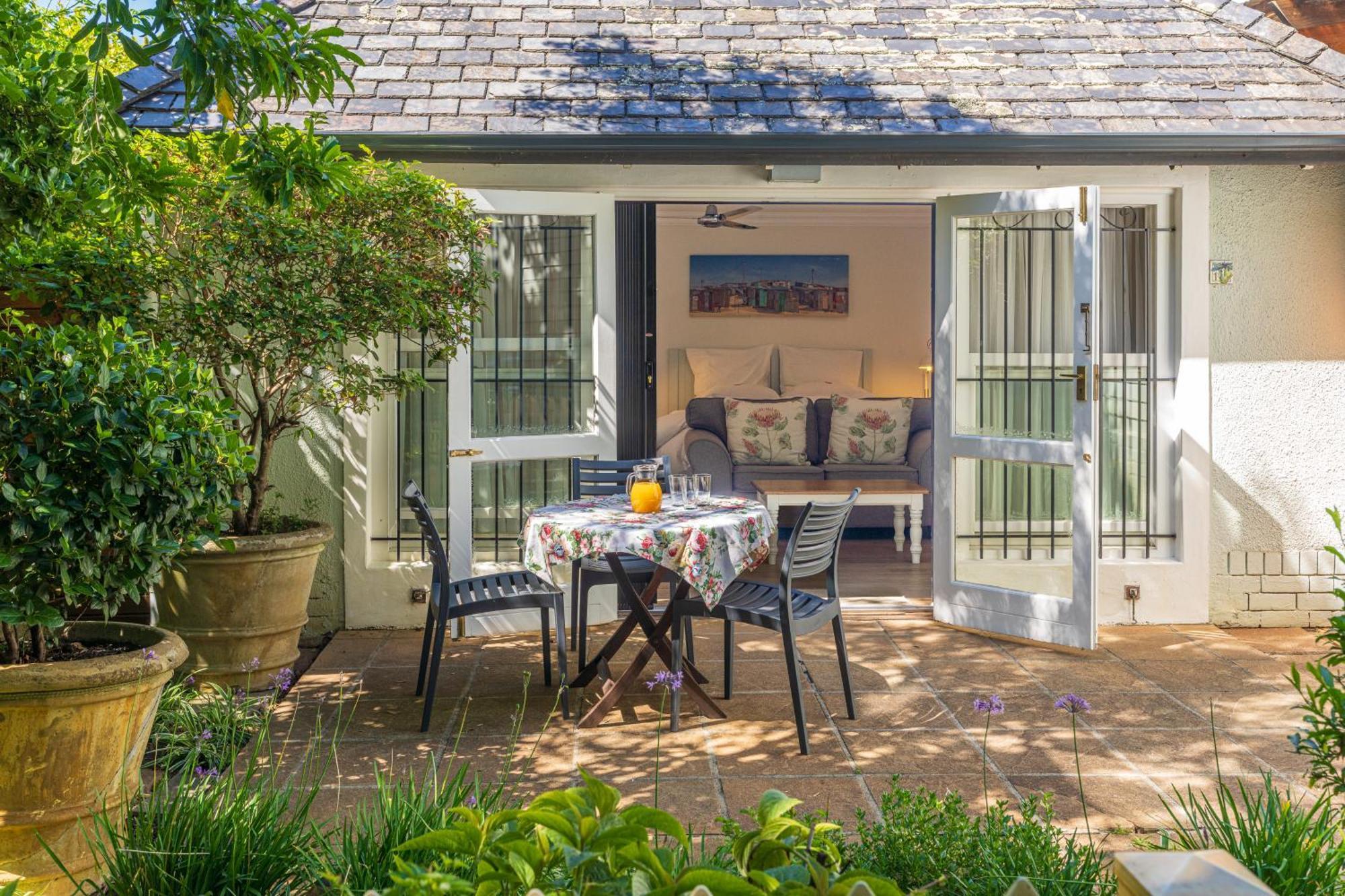 Hedge House Guest House Cidade Do Cabo Exterior foto